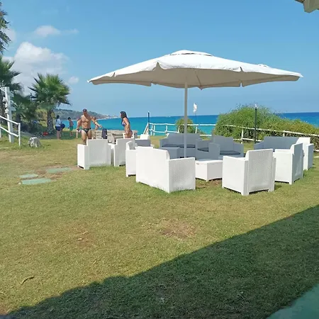 Apartment Clementina Mandaradoni